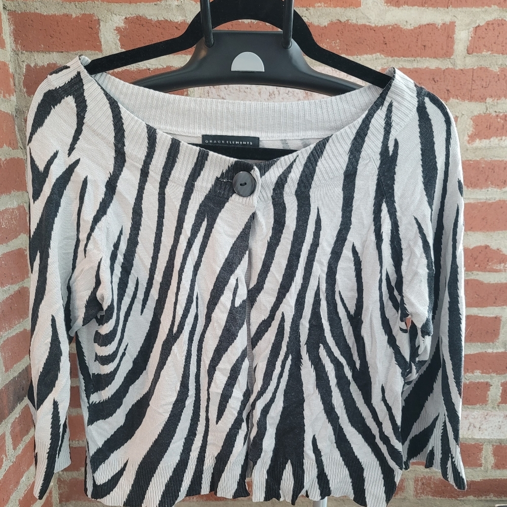 Grace Elements, Petite, Women's 3/4 Shrug, Size P/M, Zebra Print